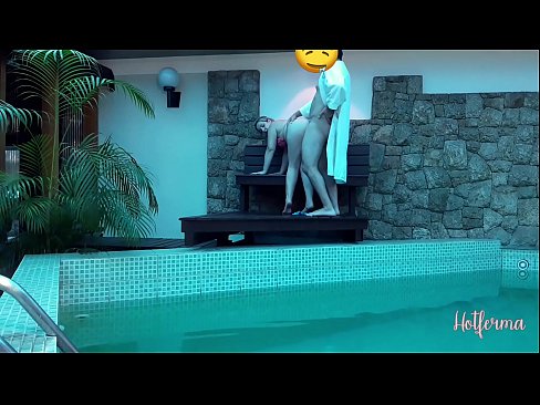 ❤️ El jefe invita a la criada a la piscina, pero no pudo resistirse a una caliente Video de sexo en es.pornburst.ru ❌️