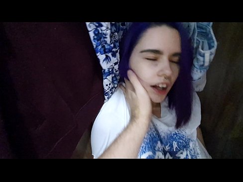 ❤️ Encontré a mi hermana en el armario y la ayudé a correrse Video de sexo en es.pornburst.ru ❌️